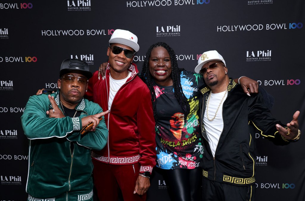 Bel Biv DeVoe with Leslie Jones
