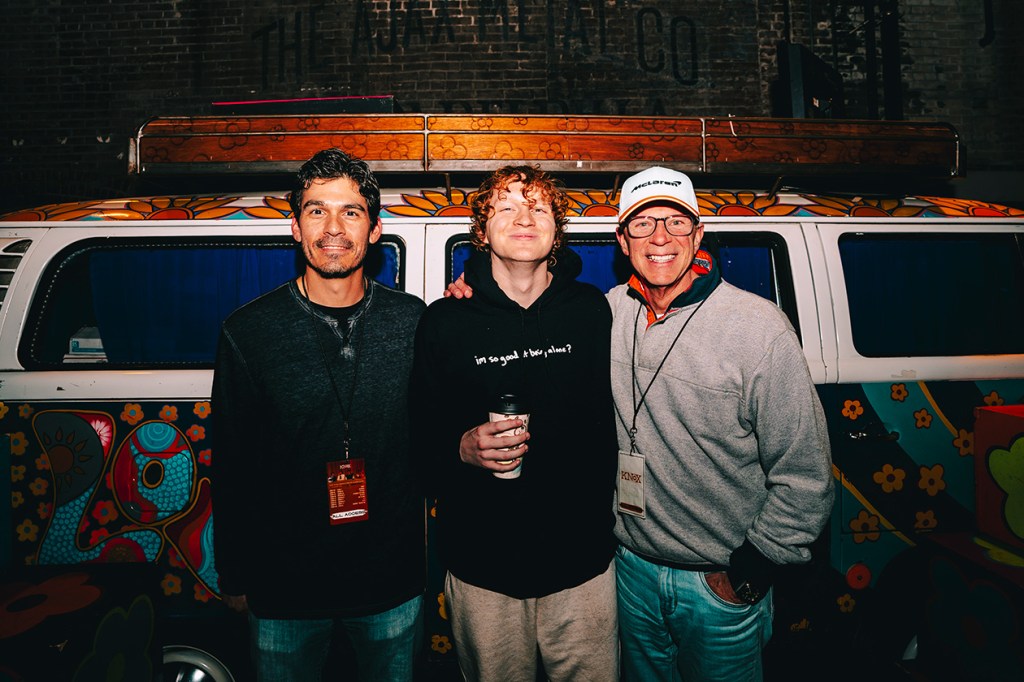 Chartbreaker, Knox, Larry Blackford, Wes Mayers