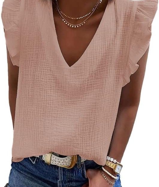 7 Best Women's Tops on Amazon for Under $20