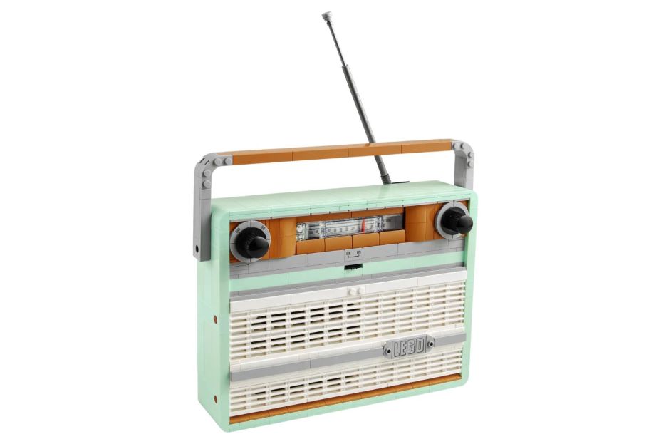 Lego Retro Radio (product)