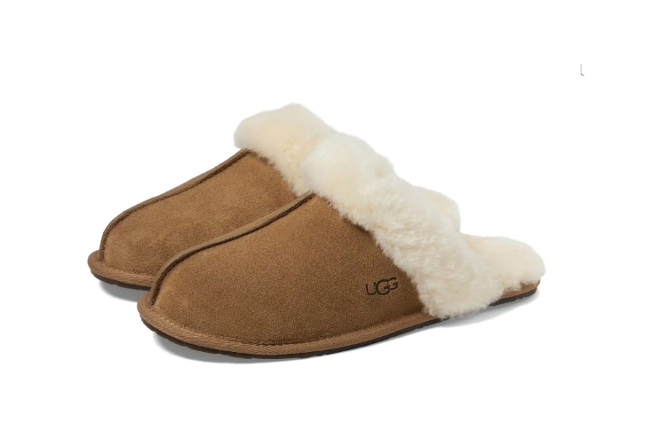 Selena Gomez Keeps It Relaxed & Stylish in Uggs: Where to Buy