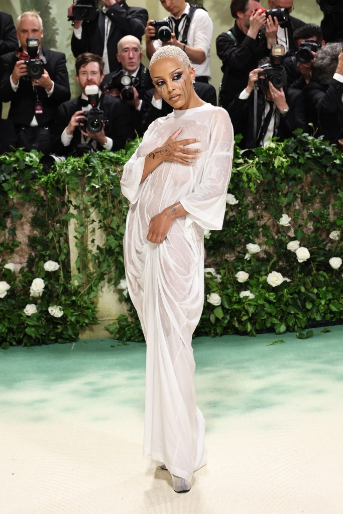 Doja Cat attends The 2024 Met Gala Celebrating