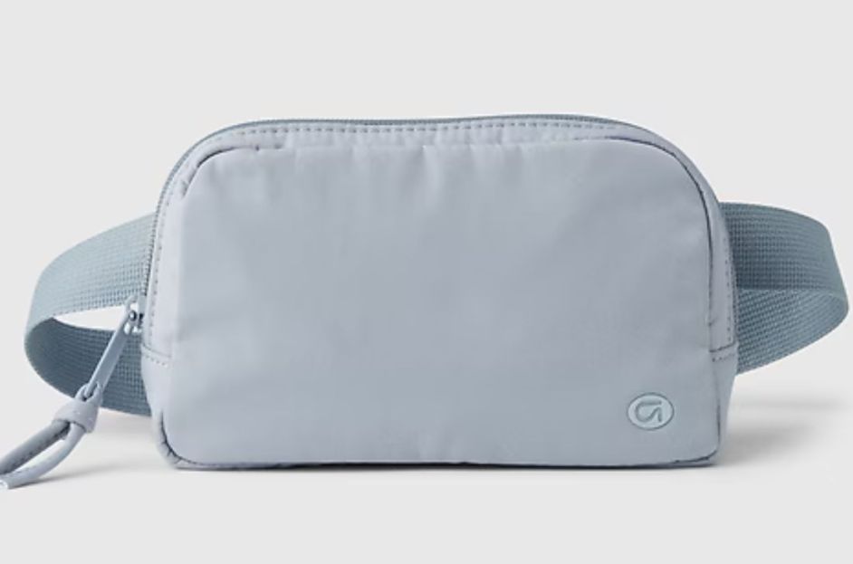blue gap lululemon everywhere bag dupe