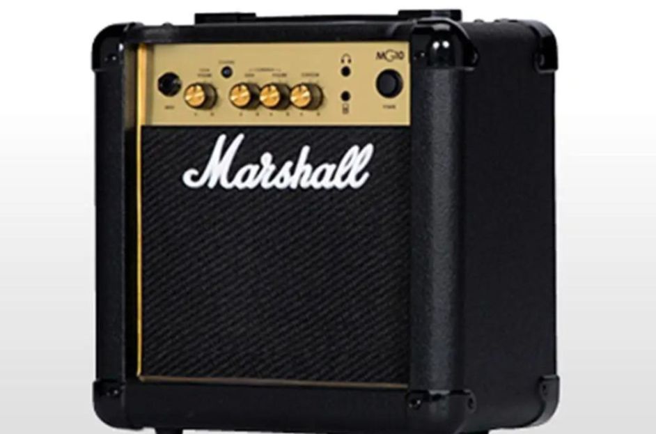 black guitar amp