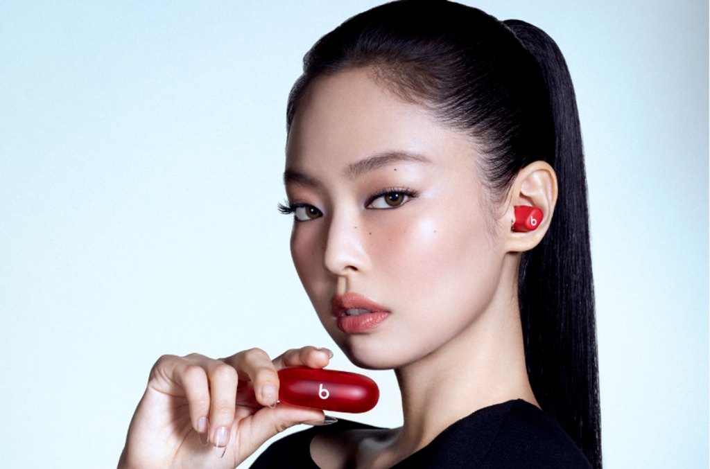 Jennie x Beats by Dre