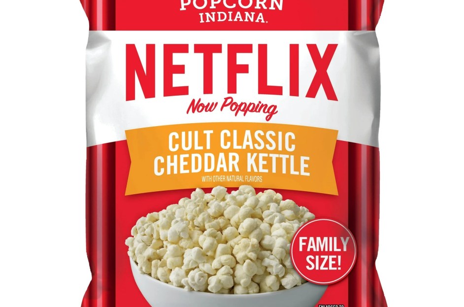 Netflix Cult Classic Cheddar Kettle Corn Popcorn