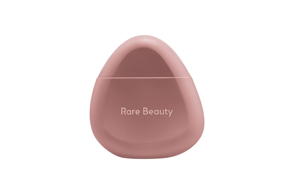 Best Travel-Friendly Beauty Products to Pack for Your Next Trip