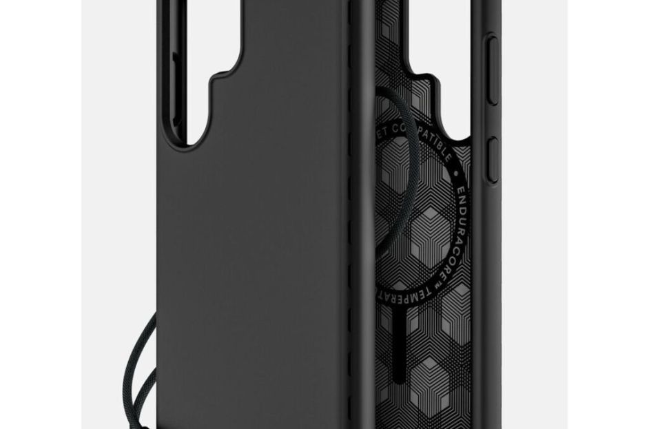 black heat dissipation case