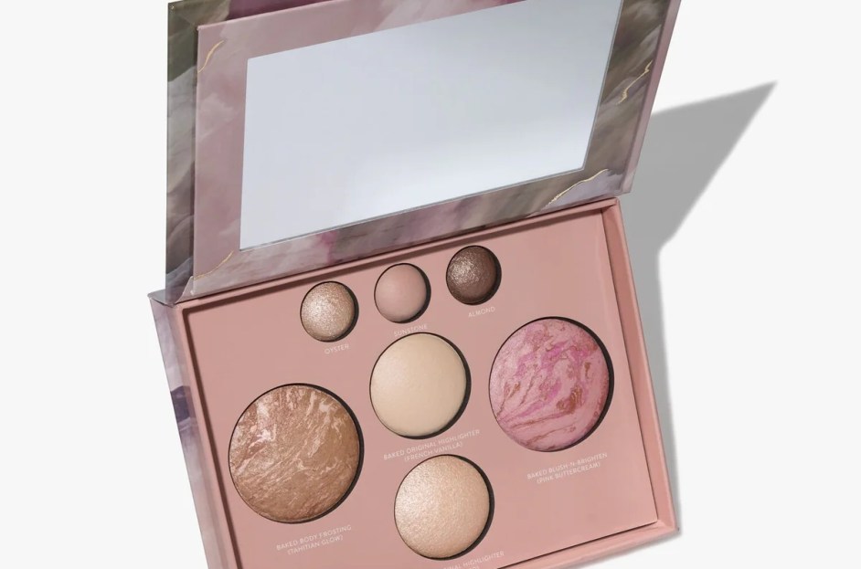 Laura Geller Best of the Baked Face Makeup Palette: 40% Off