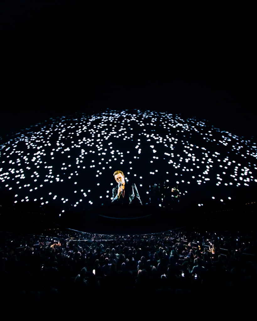 V-U2: An Immersive Concert Film