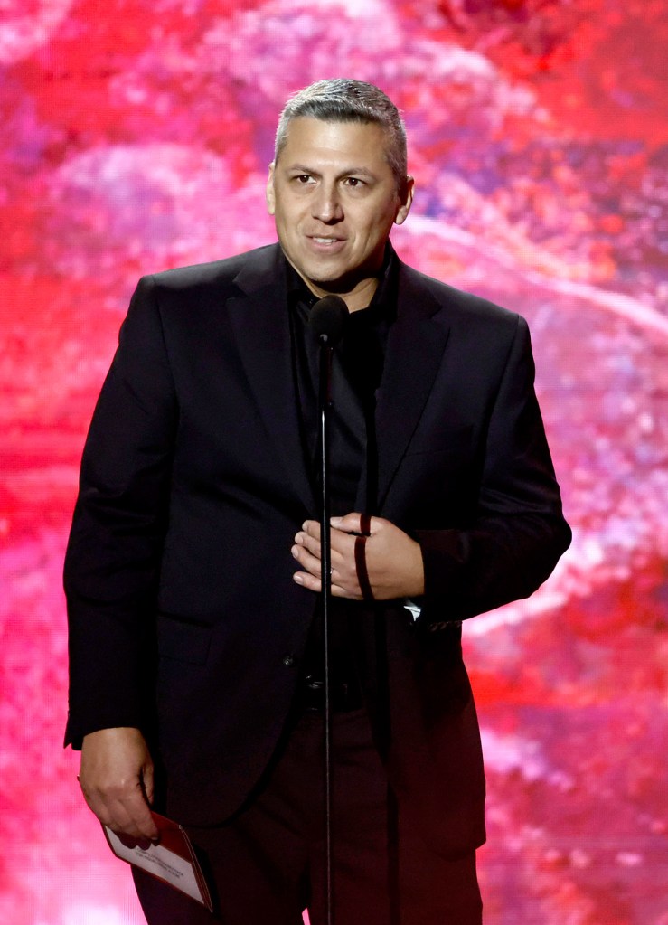 Feature, Favorite Producers, Mike Elizondo