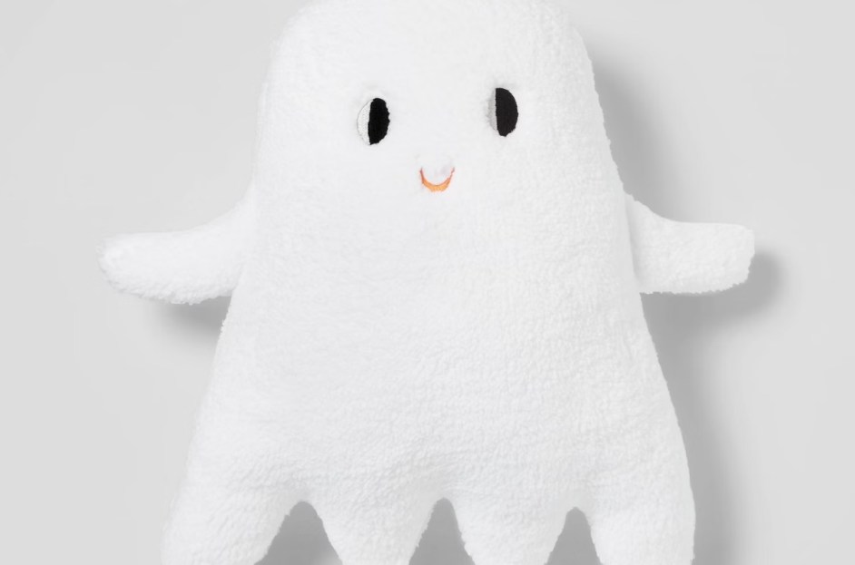 10 Must-Have Items to Kickstart Your Boo Basket: Here's How to Make It
