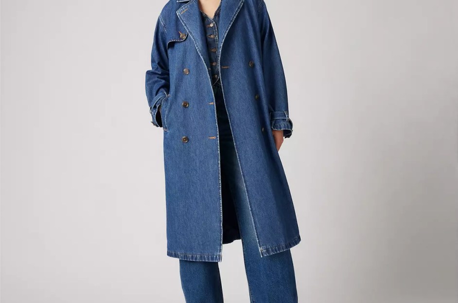 Beyonce Rocks Canadian Tuxedo in New Levi's Pool Hall Ad: Shop the Look