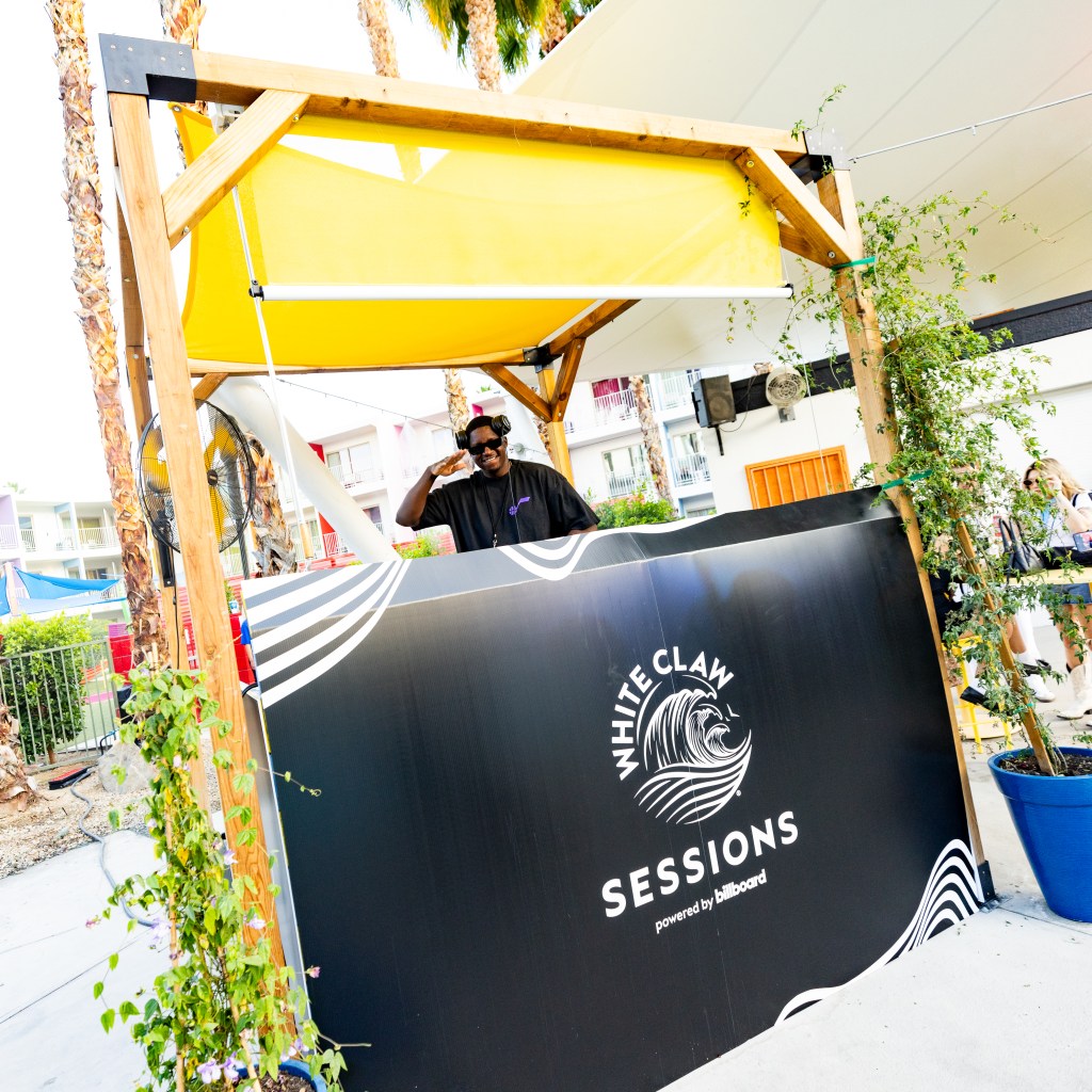 DJ DR got the party started on the decks at the White Claw Sessions Powered by Billboard