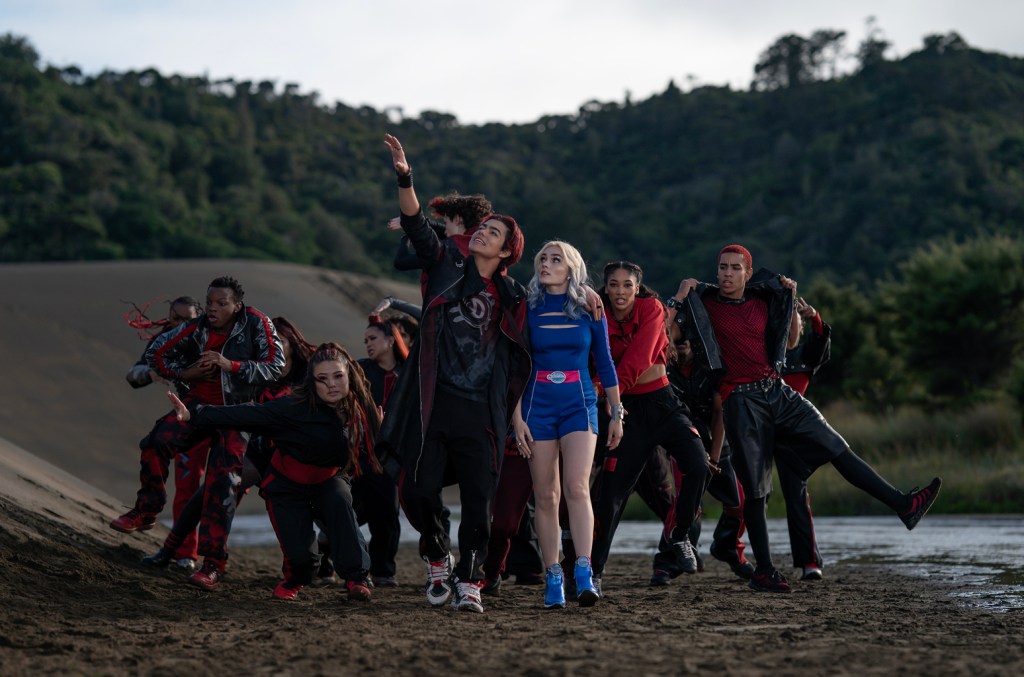 ZOMBIES 4: DAWN OF THE VAMPIRES