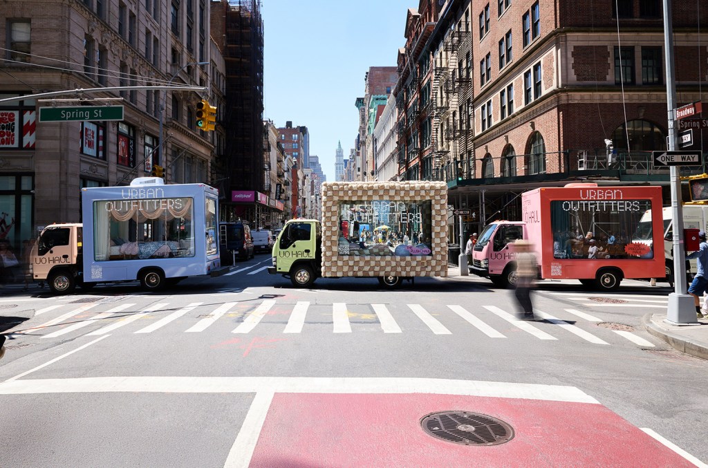 Urban Outfitters Unveils “UO Haul”: The Back-to-Campus Campaign Built for Gen Z’s Biggest Moves.