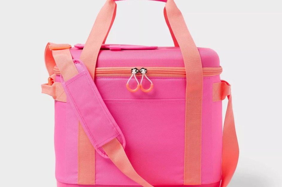 8 Pool Party Essentials on Sale: Shop Now