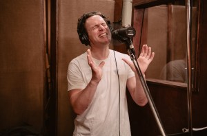 Jonathan Groff