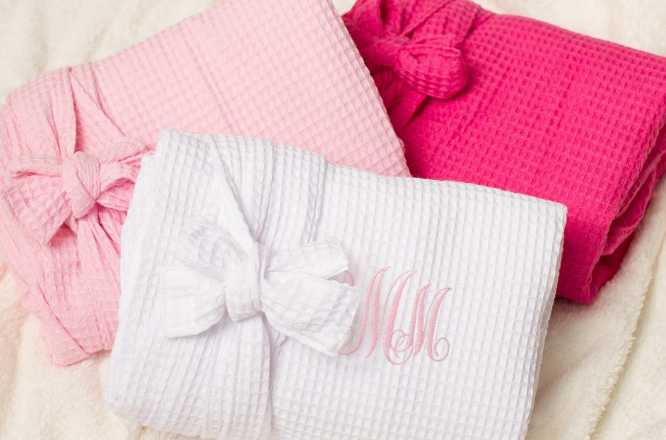 Best Gifts for Girlfriends: A Gift Guide