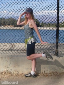 Chartbreaker, Audrey Hobert