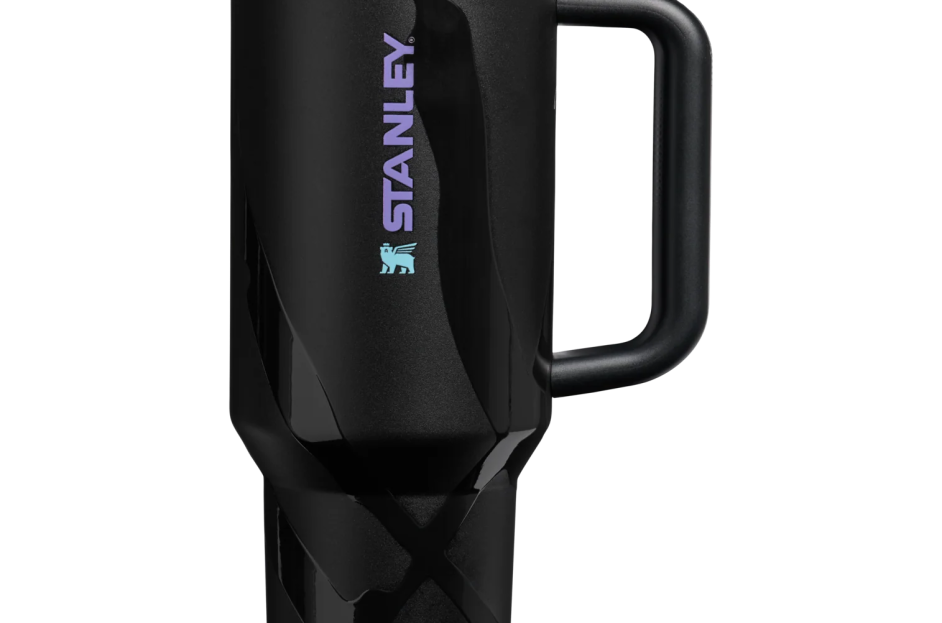 This Caitlin Clark x Stanley 1913 Bottle Collab Is An Absolute Bucket