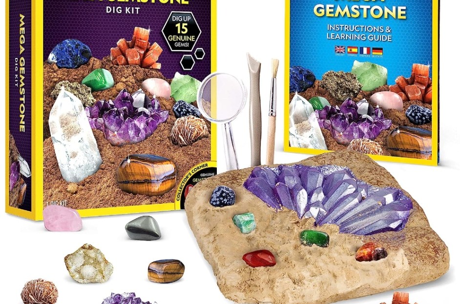 We Picked Out The 25 Best Christmas Gifts All For Under $25 Online Now