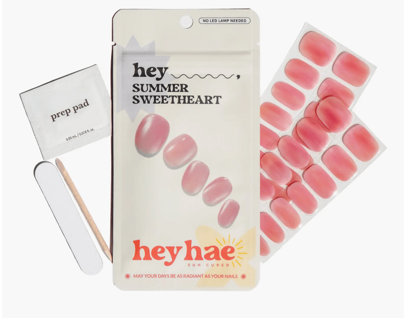 We Picked Out The 25 Best Christmas Gifts All For Under $25 Online Now