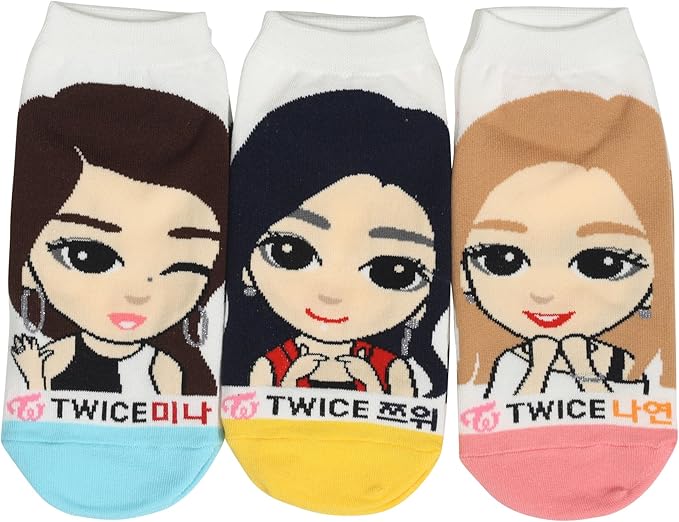 Best K-Pop Holiday Gifts of 2025, According to a Fan: Shop the Guide