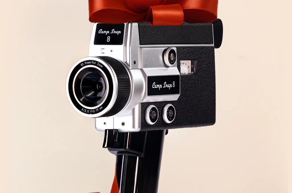 Digital camera, video camera, Taylor Swift, gifting, holiday, shopping, retro tech