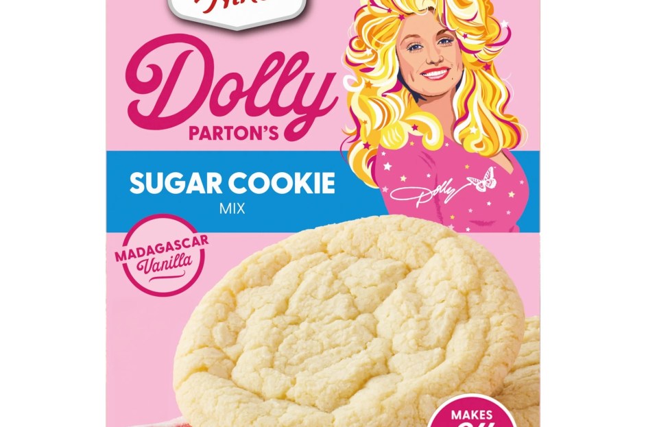 Dolly Parton, Duncan Hines, baking, cookies, holiday, mix, easy, gifting, holiday party