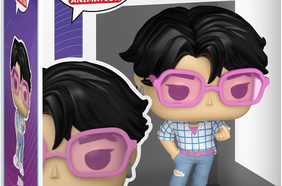 Best K-Pop Holiday Gifts of 2025, According to a Fan: Shop the Guide