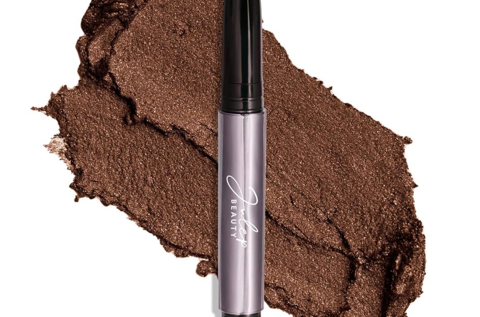 Dark chocolate eye shadow